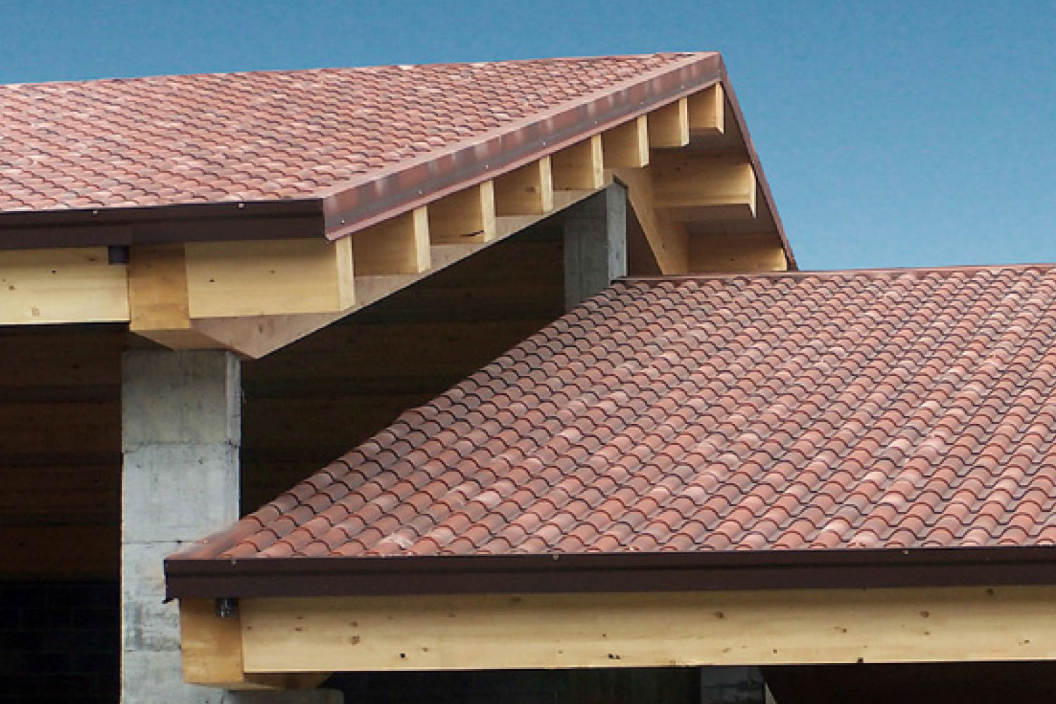 Co. e Co. Prodotti Siderurgici - Coibentati E Policarbonati Supercoppo